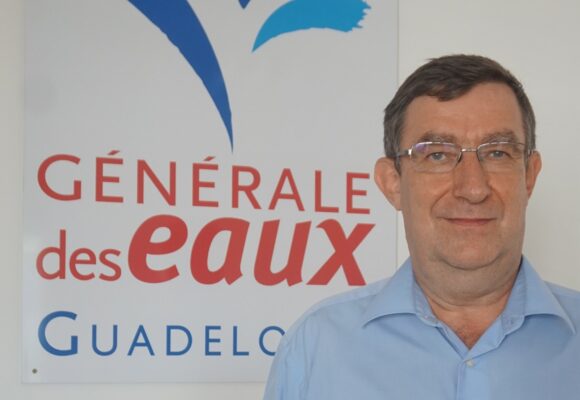 Interrogé en avril 2015 par Le Courrier de Guadeloupe sur les rumeurs relatives au retrait de Veolia, maison mère de Générale des eaux Guadeloupe (GDE) Frédéric Certain directeur général de GDE répondait : "Les rumeurs devraient également dire si une entreprise privée a vocation à perdre 15 millions d’euros par an en Guadeloupe comme nous le faisons depuis 3 ans ! Notre actionnaire, Veolia, fait preuve de grande patience."