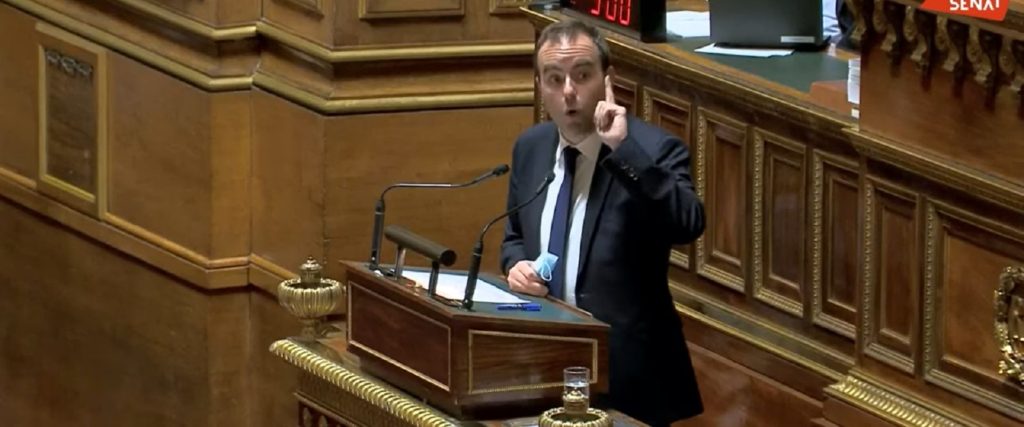 Crise sanitaire : 7 critiques adressées au ministre