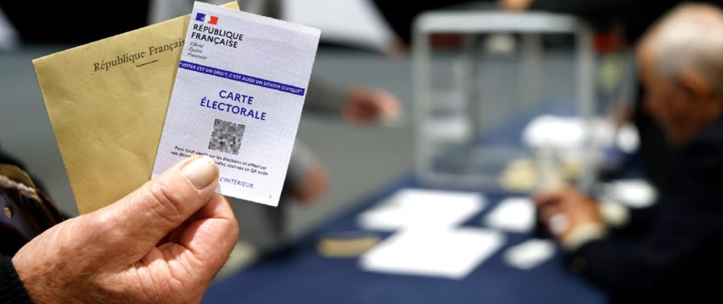 Législatives en France : Macronie et Nupes à couteaux tirés dans la dernière ligne droite