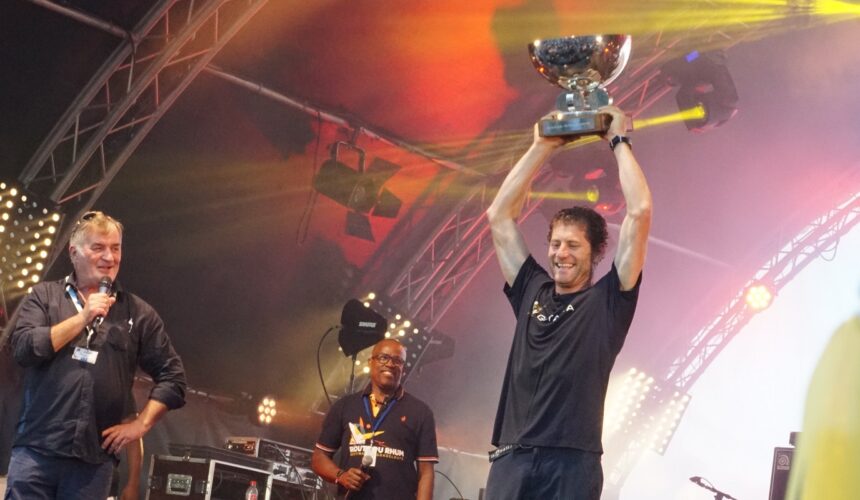 6 jours, 19 heures, 47 minutes et 25 secondes, c'est le temps record (19 heures de moins qu'en 2018) mis par Charles Caudrelier pour remporter la 12e Route du rhum - destination Guadeloupe le 16 novembre