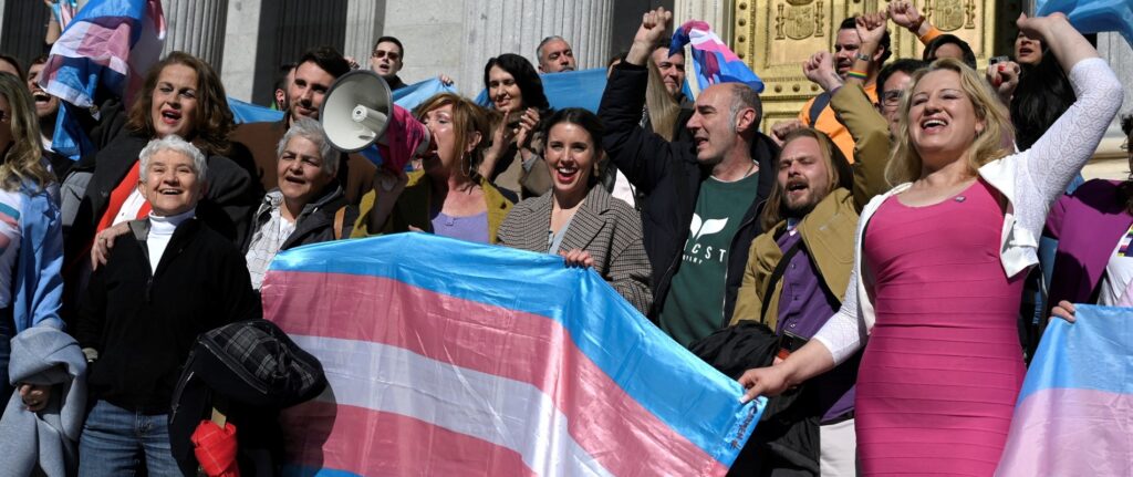 Les pays qui permettent aux personnes transgenres de changer d’état civil