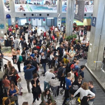 Hall d'arrivée de l'aéroport Guadeloupe pôle Caraïbes