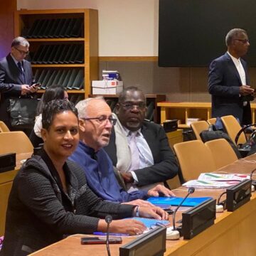 Une délégation présente à la 78e Assemblée générale de l'ONU à New York le 22 septembre 2023 demande la décolonisation de la Guadeloupe. Photo : Alyans Nasyonal Gwadloup