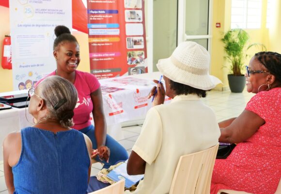 Master class numérique organisée le 25 octobre 2023 par l'association Solution verte en collaboration avec le service personnes âgées et personnes en situation de handicap de la ville de Lamentin au bénéfice des seniors des communes de Deshaies, Sainte-Rose, Pointe-Noire et Lamentin. Facebook : Ville Lamentin Guadeloupe