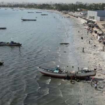 La baie de Hann, coin de paradis devenu égout de Dakar, attend d'être dépolluée