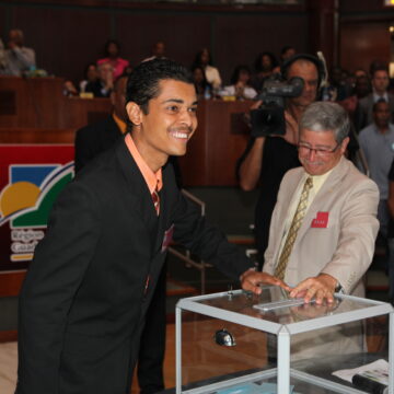 Cédric Cornet est élu conseiller régional de Guadeloupe en 2010.