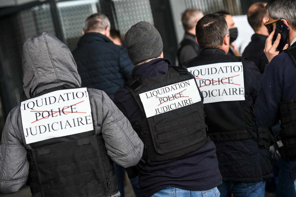 Flics de PJ : recherche jeunes enquêteurs, désespérément