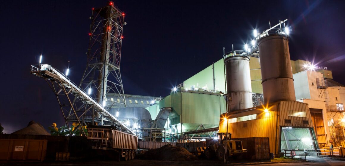 Centrale électrique bagasse charbon exploitée par Albioma au Moule. Photo : Albioma