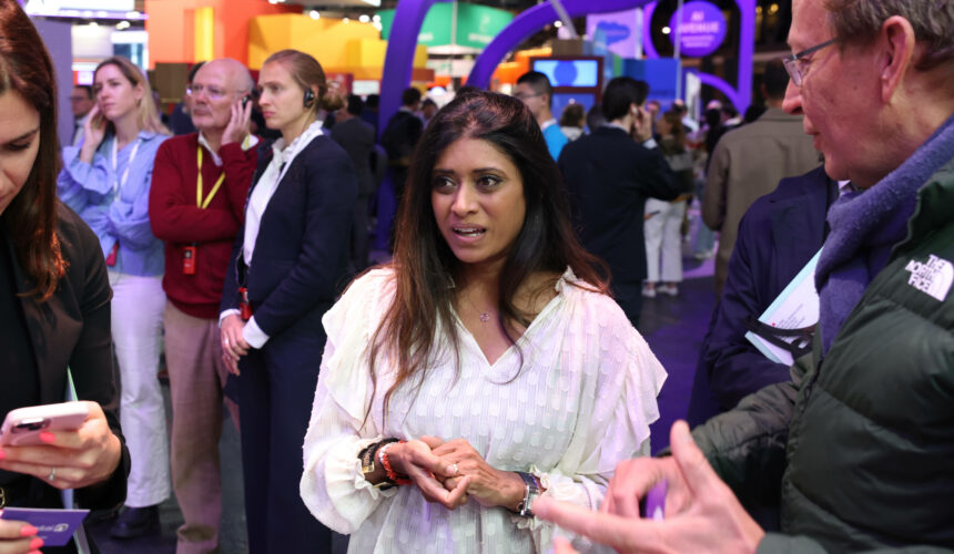Prisca Thevenot, ministre déléguée chargée du Renouveau démocratique de la France au salon des startups technologiques et de l'innovation Vivatech à la Porte de Versailles à Paris, le 23 mai 2024. Photo : Philemon Henry / Sipa / 2405231910