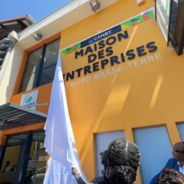 La Maison des entreprises de la Communauté d’agglomération du Nord Basse-Terre (CANBT) a été inaugurée ce mercredi 18 septembre à Petit-Bourg.