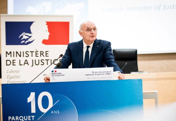 Didier Migaud, garde des Sceaux, ministre de la Justice, est venu clôturer par un discours le colloque pour les 10 ans du parquet national financier ce mardi 15 octobre 2024 à Paris. Photo : Chang Martin / Sipa