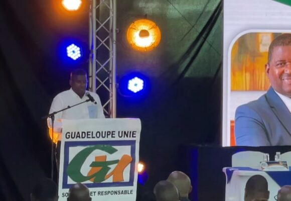 Guadeloupe unie, solidaire et responsable (GUSR) a tenu dimanche 1erdécembre son 9e congrès au palais des sports Laura Flessel à Petit-Bourg