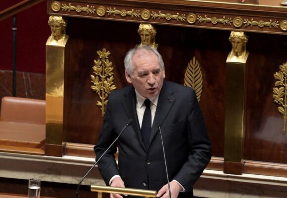 Le Premier ministre François Bayrou fait sa déclaration de politique générale aux députés à l'Assemblée nationale à Paris le 14 janvier 2025. Photo : Isa Harsin / Sipa