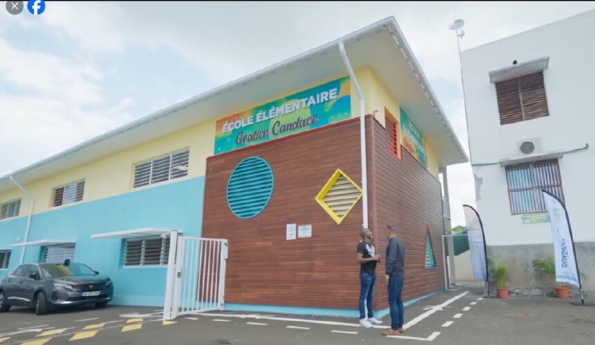 Le chantier de mise aux normes antisismiques de l'école élémentaire Gratien Candace à Baillif, a été livré ce 2 juillet. Photo : capture écran vidéo Région Guadeloupe