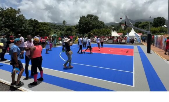 Inauguration du terrain de basket 3x3 et son club house à Saint-Claude le 25 juillet.