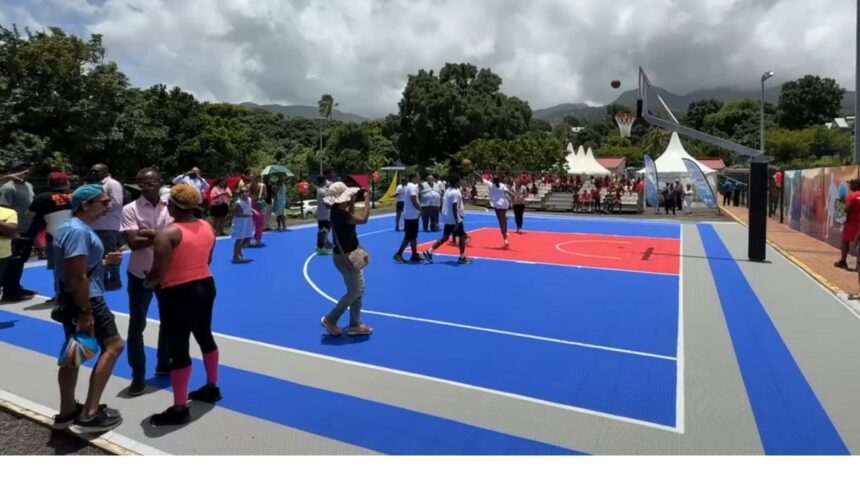 Inauguration du terrain de basket 3x3 et son club house à Saint-Claude le 25 juillet.