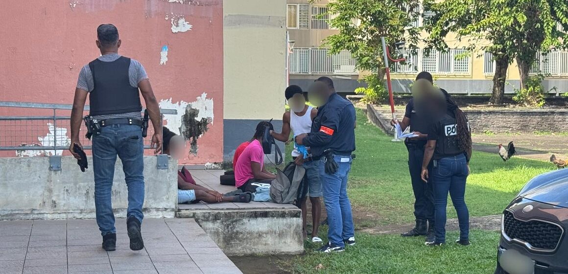 « Voir autant de gamins, porteurs d’armes, je n’ai jamais vu ça ailleurs »