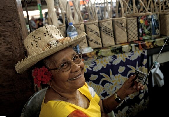 Demographie Vieille dame ultramarine. Photo d’illustration Remi Benali / Hemis via AFP