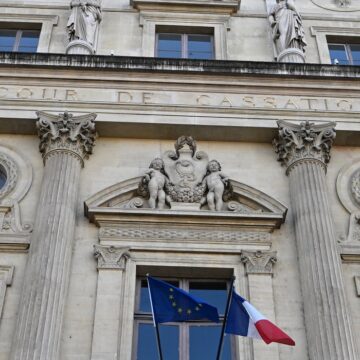 Façade du bâtiment qui abrite la Cour de cassation, plus haute juridiction de l'ordre judiciaire français, à Paris. Photo : Mourad Allili / Sipa